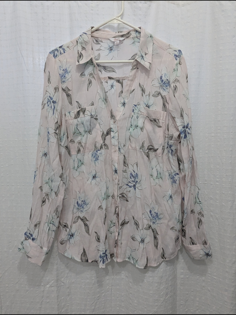 Candies Light Pink Floral Button-Down Shirt